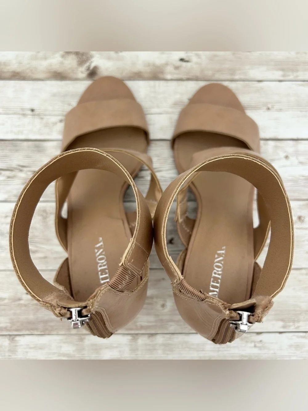 Merona Strappy Wedge Sandal in Tan size 6.5 Ankle Strap Summer Vacation Casual